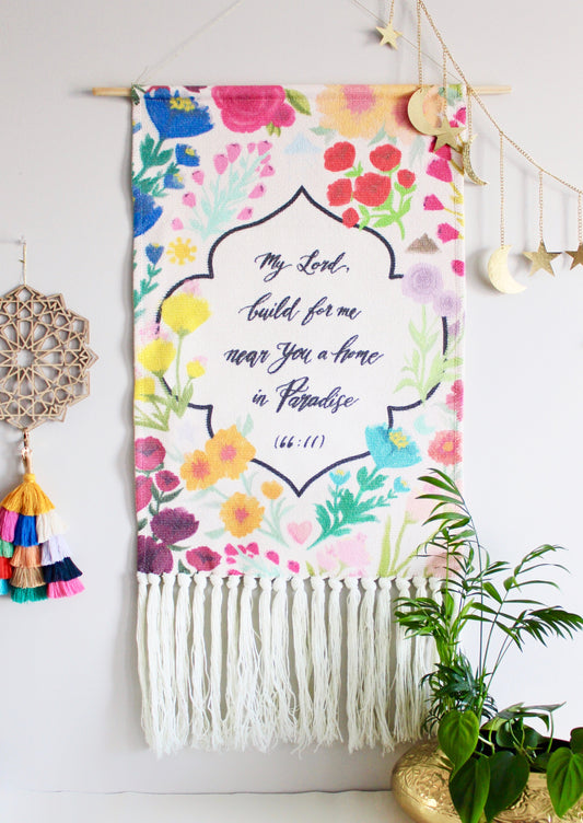 A Home in Paradise | Inspirational Decor Tapestry