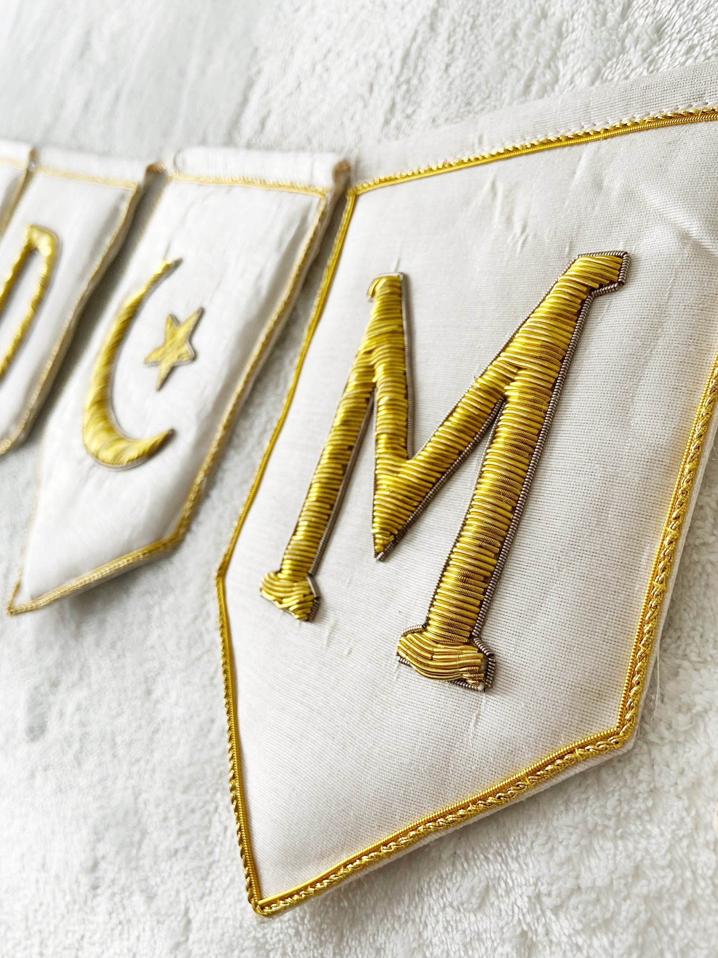 Zardozi Embroidered Ramadan & Eid Mubarak Bunting