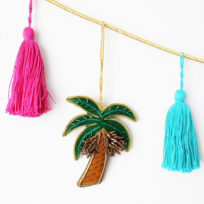 30 Piece Bundle Heirloom Ornaments Collection