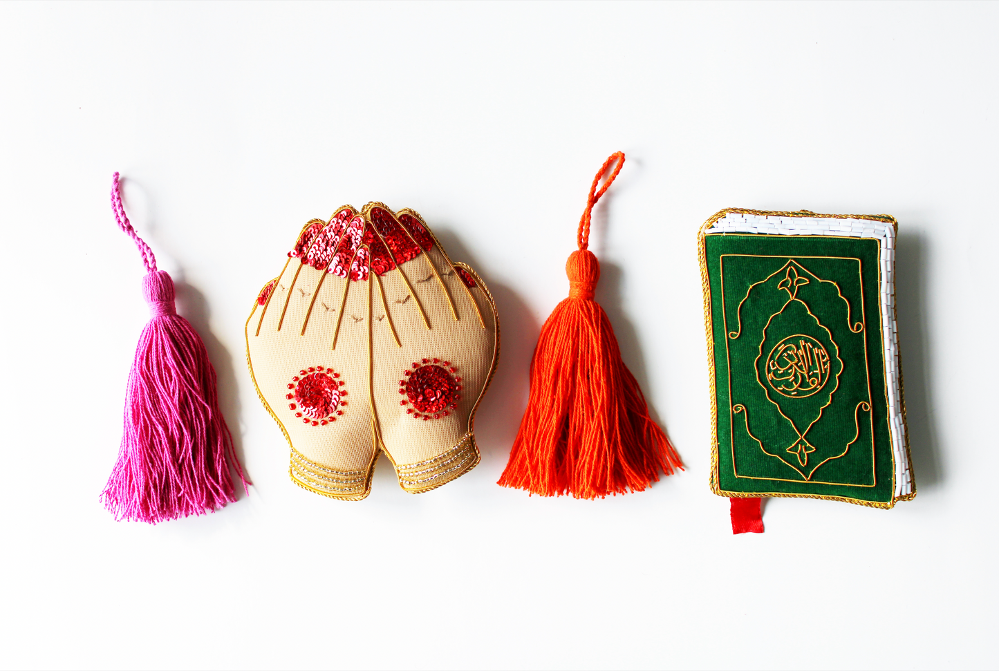 30 Piece Bundle Heirloom Ornaments Collection